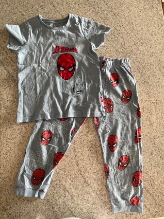 Schlafanzug Spidermann