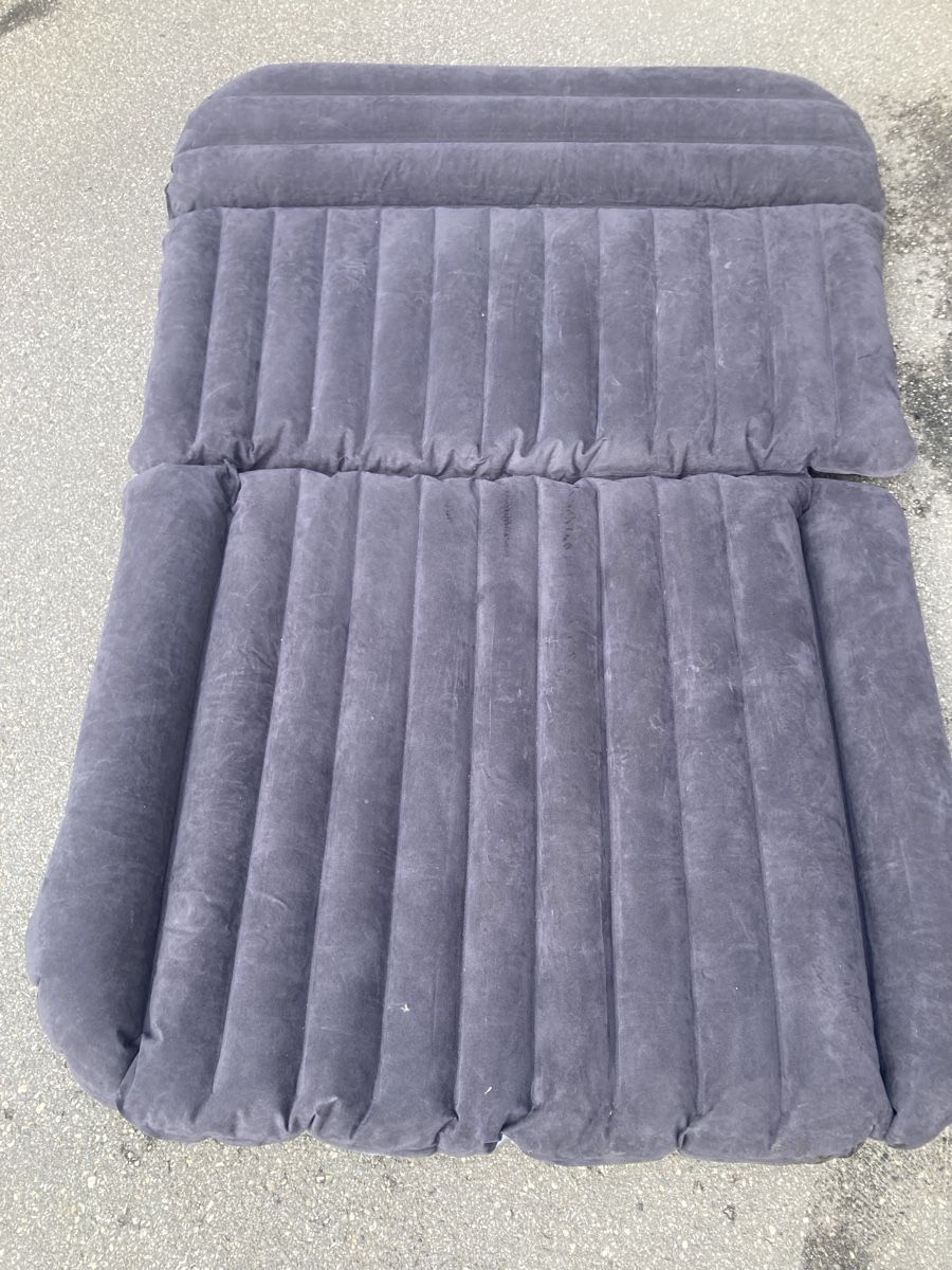 Matelas: Luftmatratze – D'occasion à Klosters par AndrWitt 1