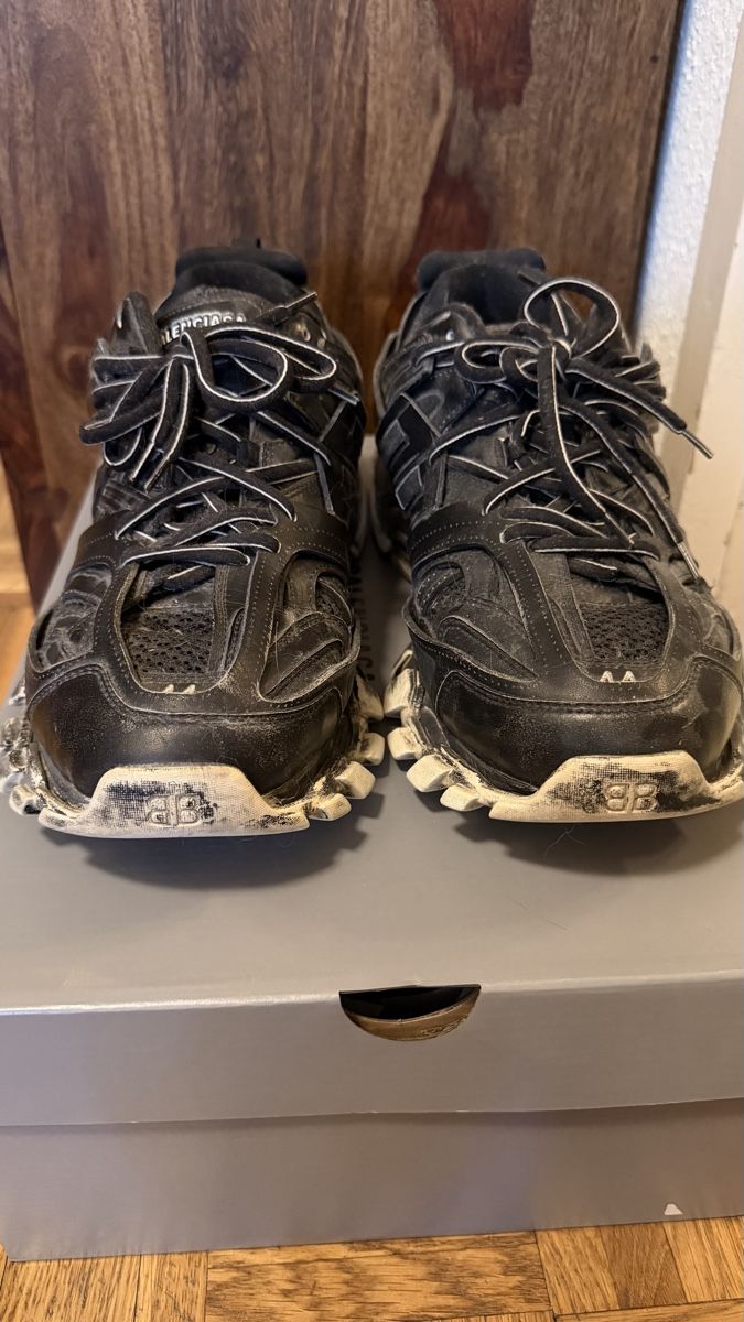 Balenciaga Herrenschuhe:  Balenciaga Track noires effets destroyed – Gebraucht aus meyrin von aar_g8xm 2