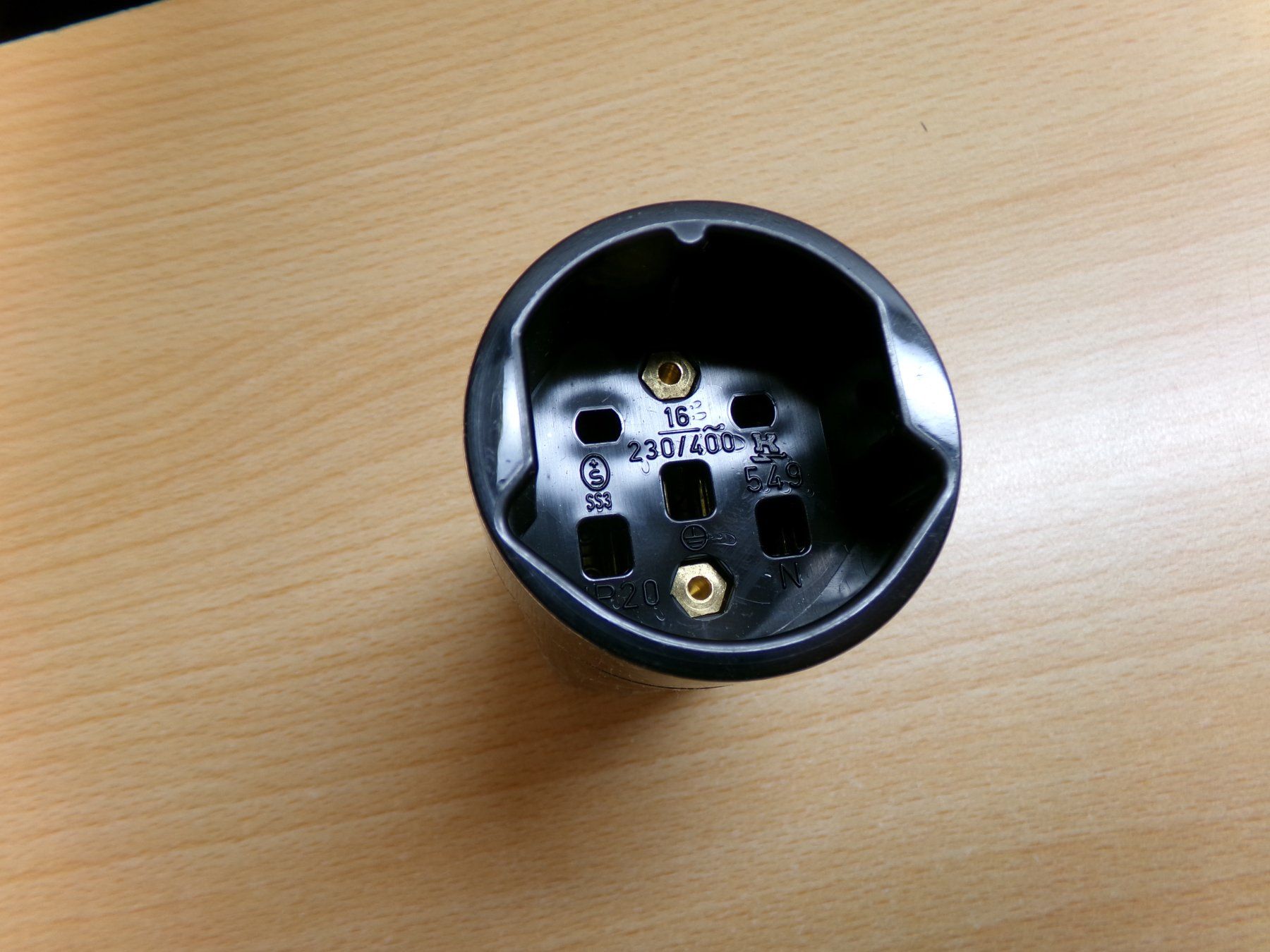 Stecker: Kupplung Typ25 schwarz – Gebraucht aus Hombrechtikon von Maloev17