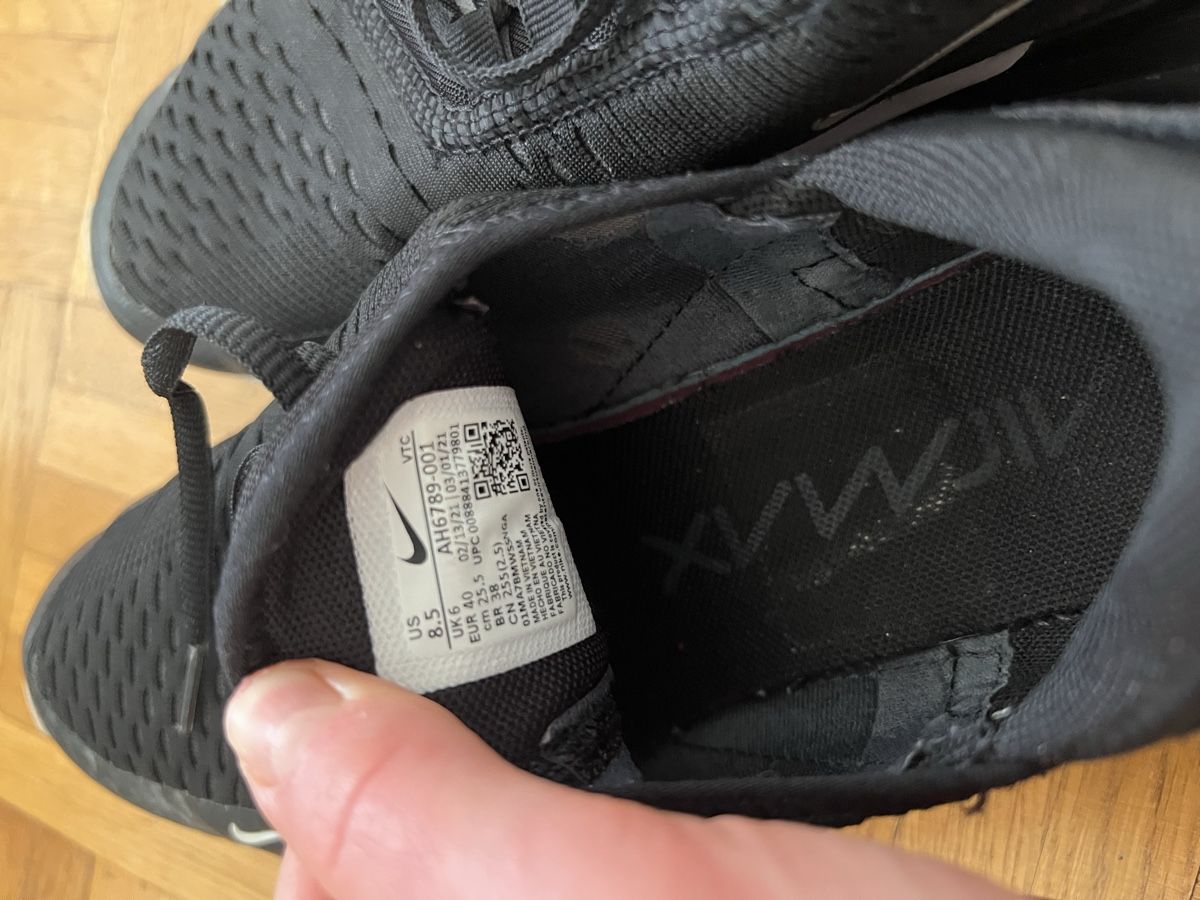 Scarpe da uomo: Nike Air Max 270 – Usato da Tuggen venduto da Tantas 4