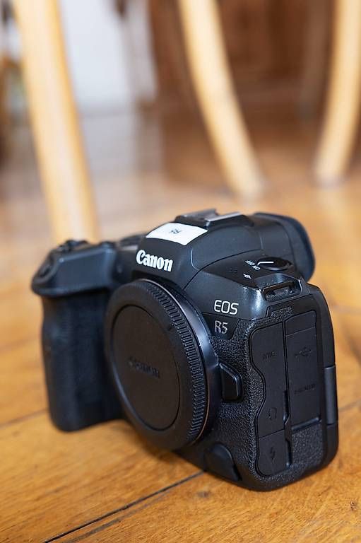 Canon Fotocamera: EOS R5 Canon – Usato da Zürich venduto da fuefi_weggli 1