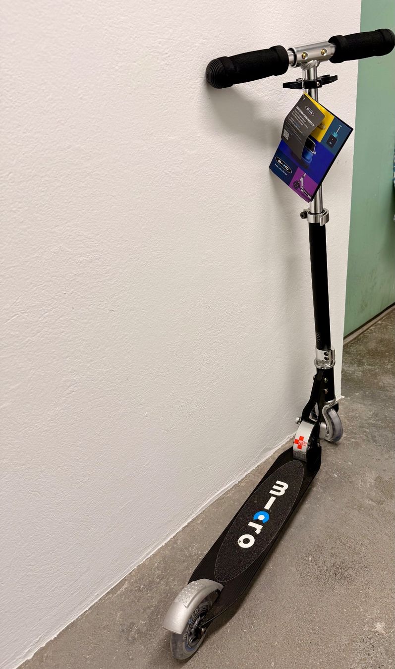 Micro Kickboard: Micro Scooter ungebraucht – Neuf (Voir description) à Biel/Bienne par do__q8td 6
