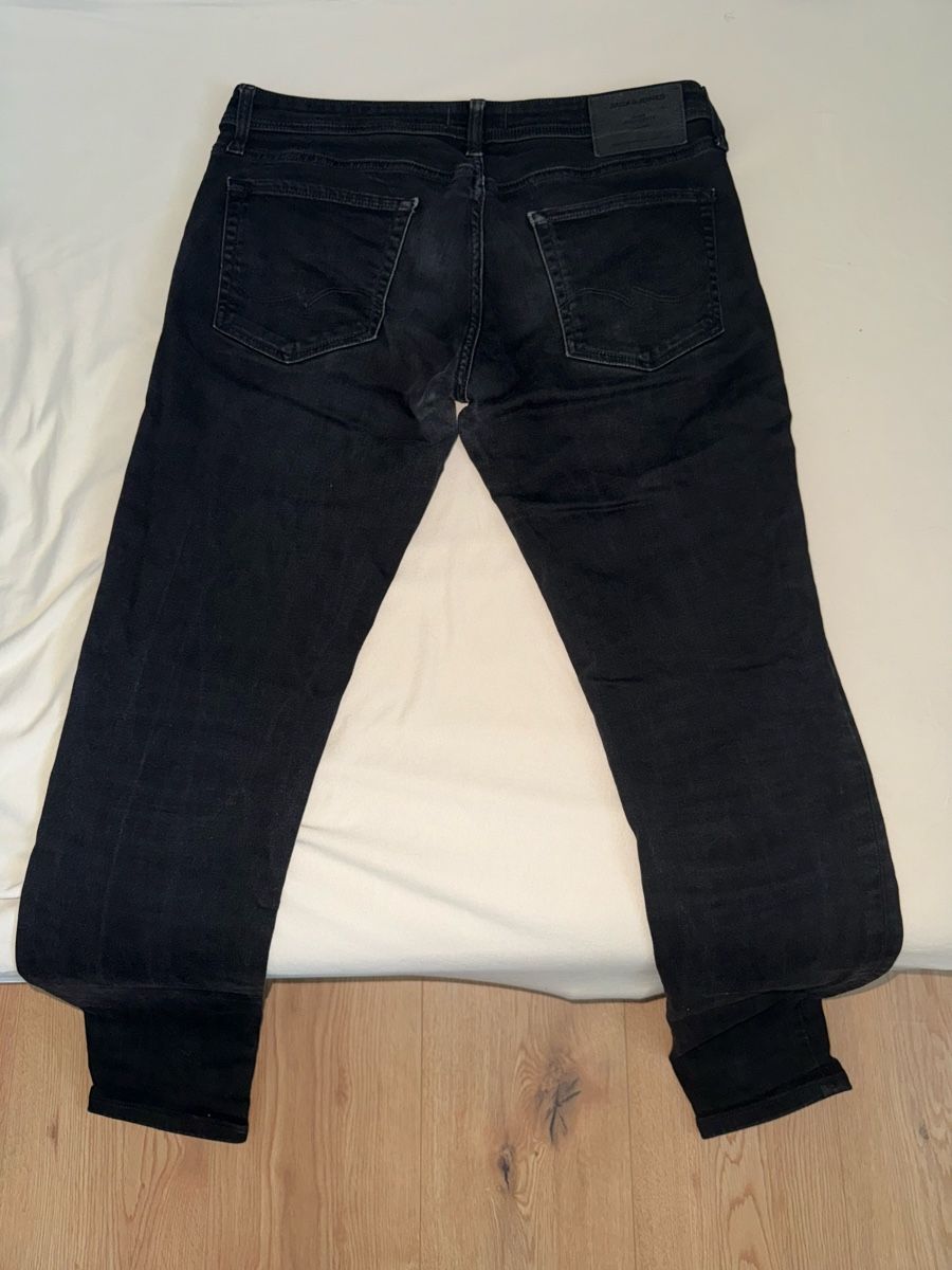 Jeans: Jeans Jack&Jones noir 34/34 slim – Nuovo (secondo la descrizione) da Villaz-St-Pierre venduto da dav_w66n 3