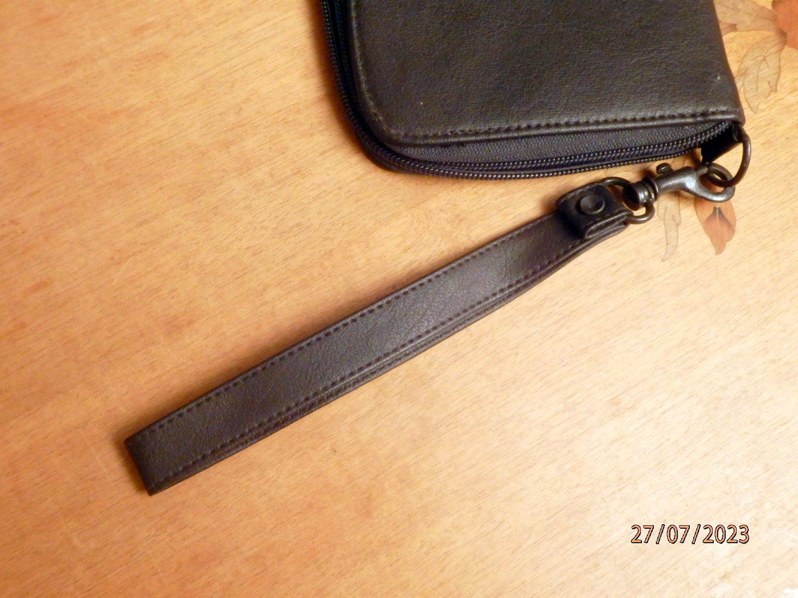 Portafogli: Geldbörse, Portmonnaie oder Brieftasche, echt Leder neu – Nuovo e nell'imballaggio originale da Ueberstorf venduto da dinbau 7