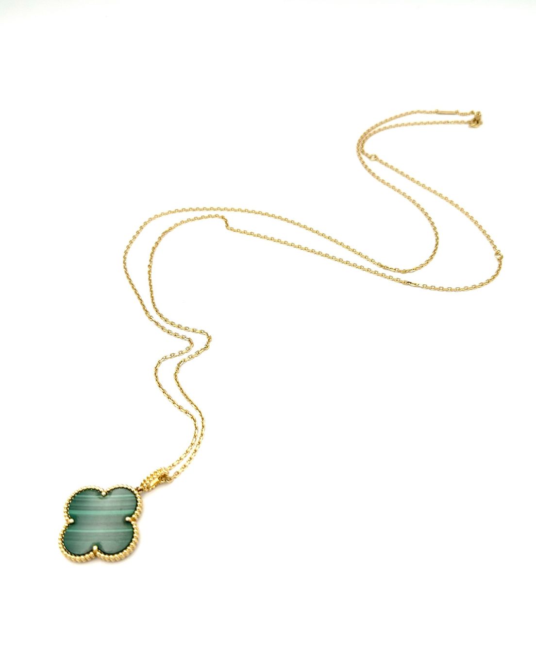 Van Cleef Catenine: VAN CLEEF & ARPELS. Sautoir "Magic Alhambra" or et malachite – Usato da Renens VD venduto da Diademe.sarl 3