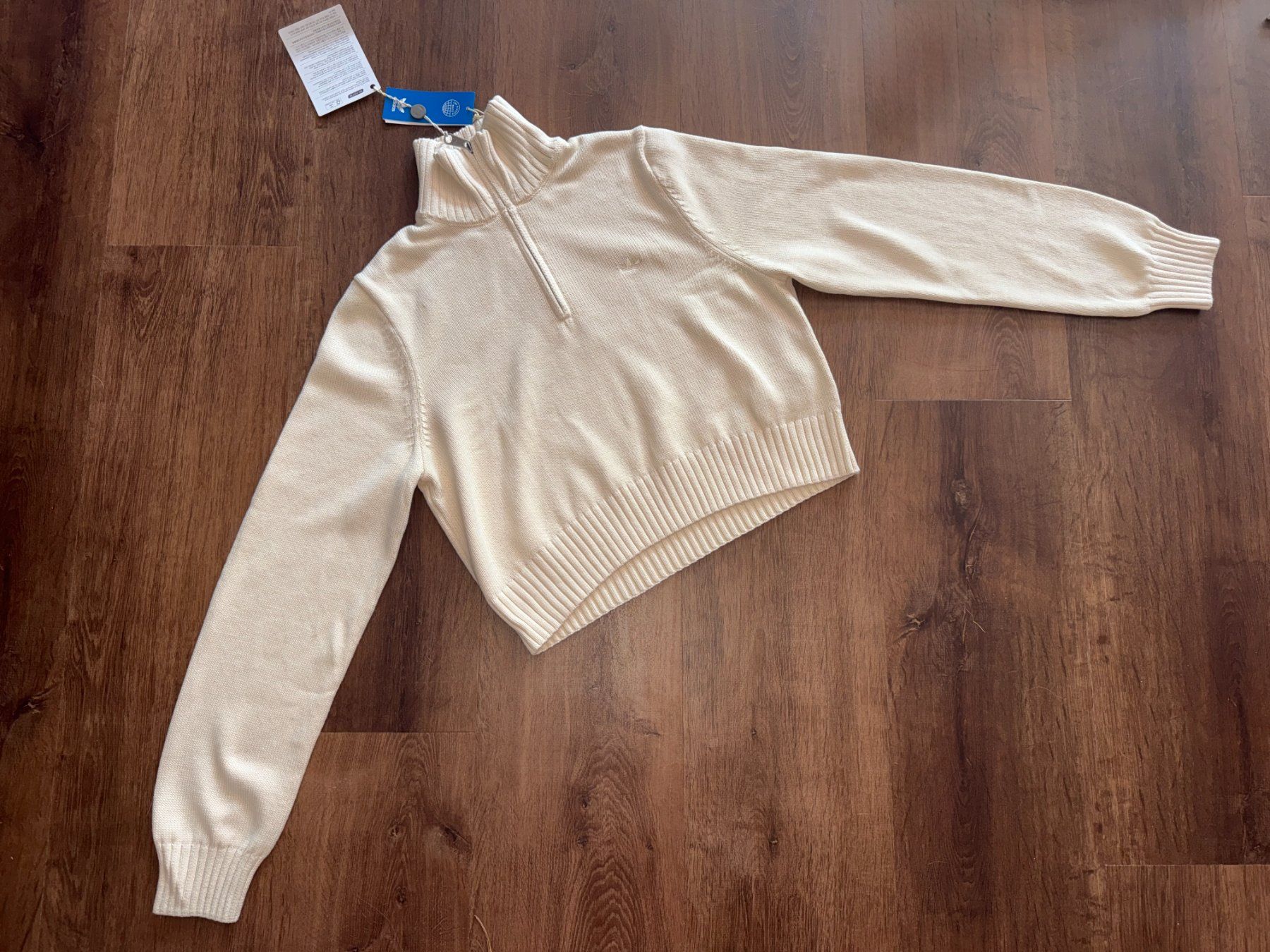 Adidas Pullover & Sweatshirts: New CHF 110 Adidas knitted sweater - M – Gebraucht aus St-Sulpice VD von juhdu 1