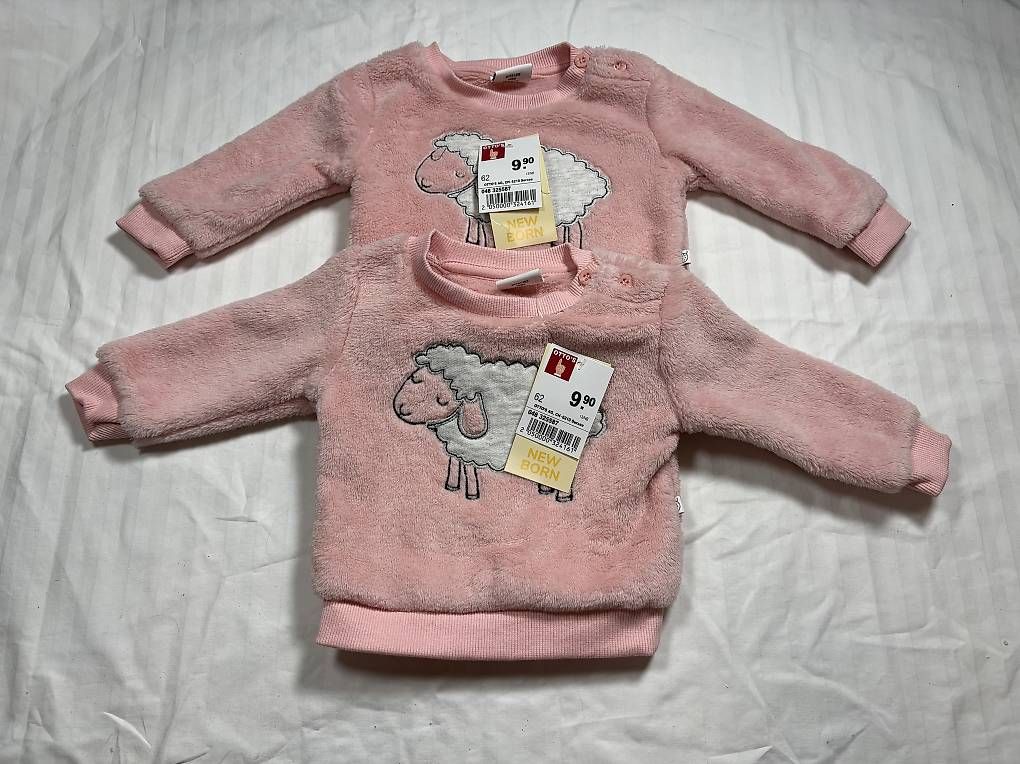 Lotti & Set di vestiti: Lot de 2 pulls bébé  neufs avec étiquettes – Usato da Bôle venduto da jes_987t