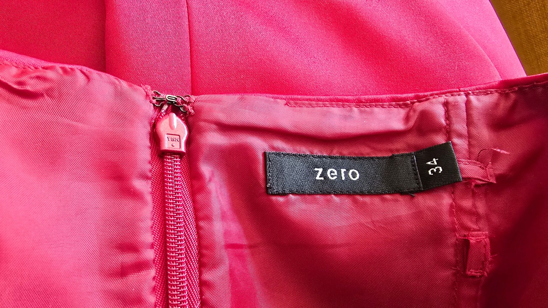 Vestiti: Rotes Abendkleid, Grösse 36 festlich & elegant – Usato da Bern venduto da LeaNu 5