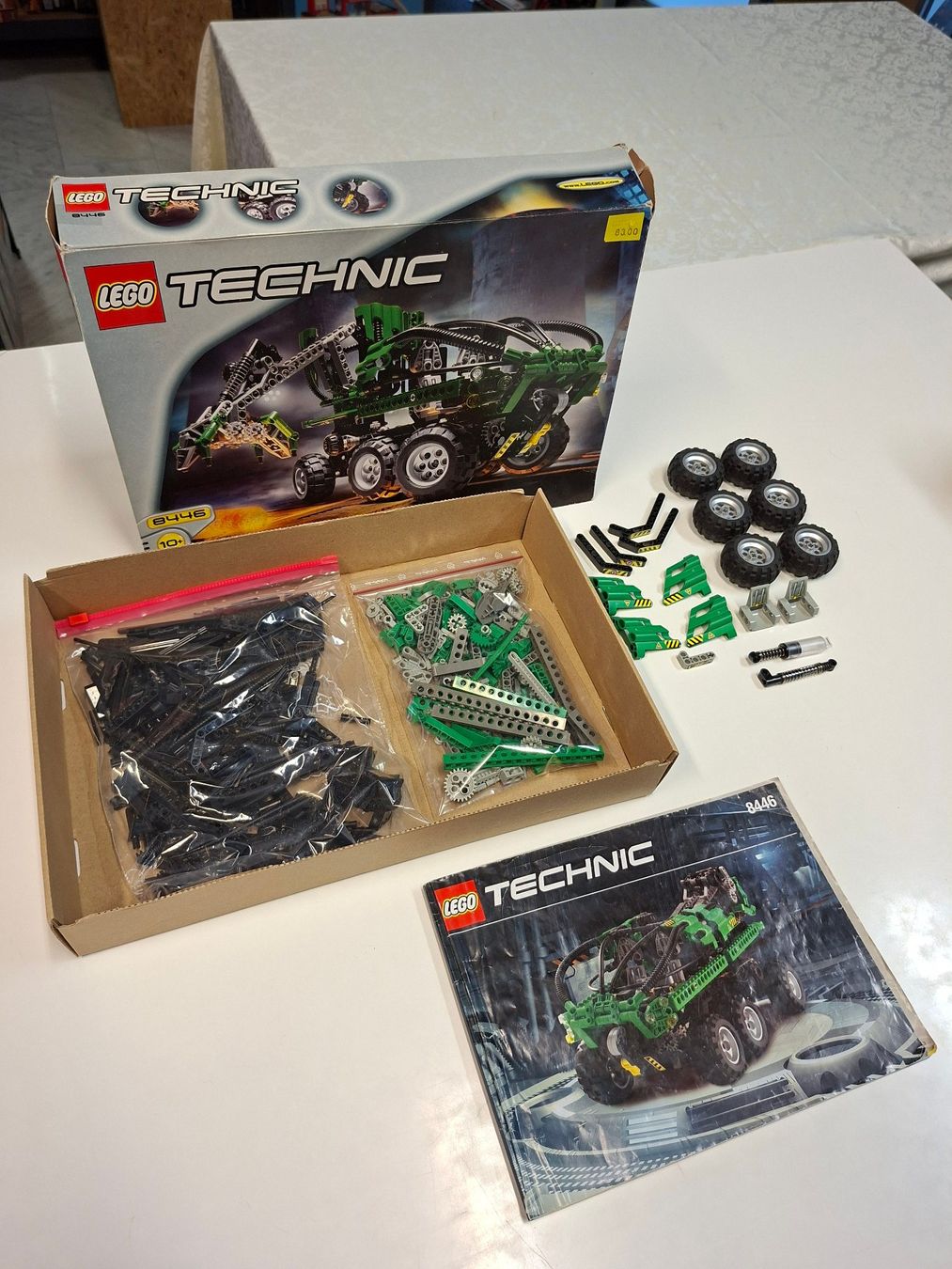 Lego Spielzeuge: Lego 8446 Technic Crane Truck OVP – Gebraucht aus Sils im Domleschg von AMAG_AUDI_ZH 1