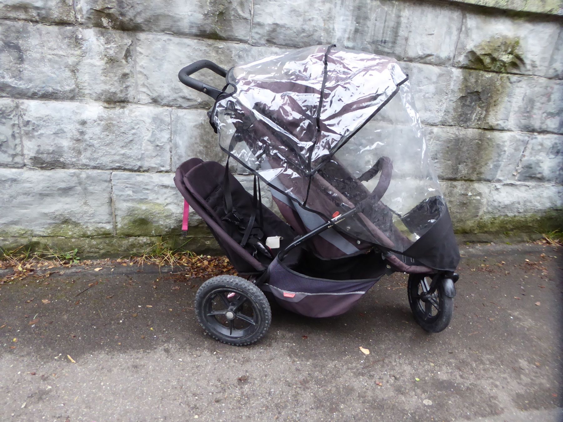 Phil & Teds Kinderwagen: Zweier-Kinderwagen Phil & Teds – Gebraucht aus Zürich von  6