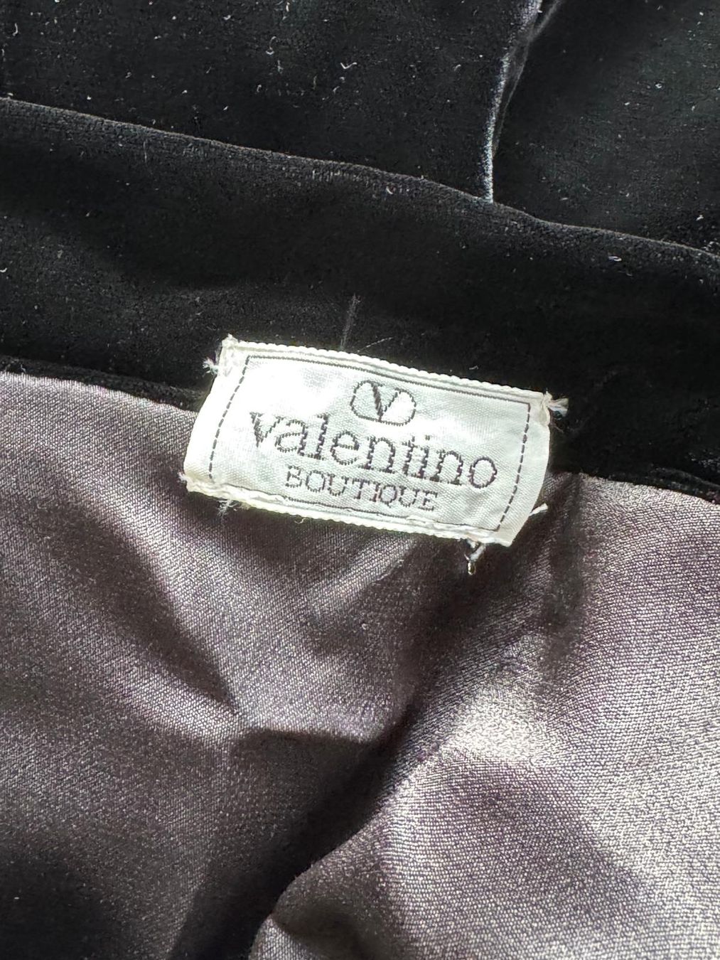 Valentino Gonne: Valentino velvety skirt – Usato da Bern venduto da Balair83 4