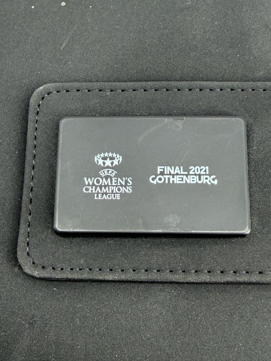 Valigie & Borse: Carnet de notes UEFA Champions League Final 2021 chargeur – Usato da Vessy venduto da _Callidus_ 4