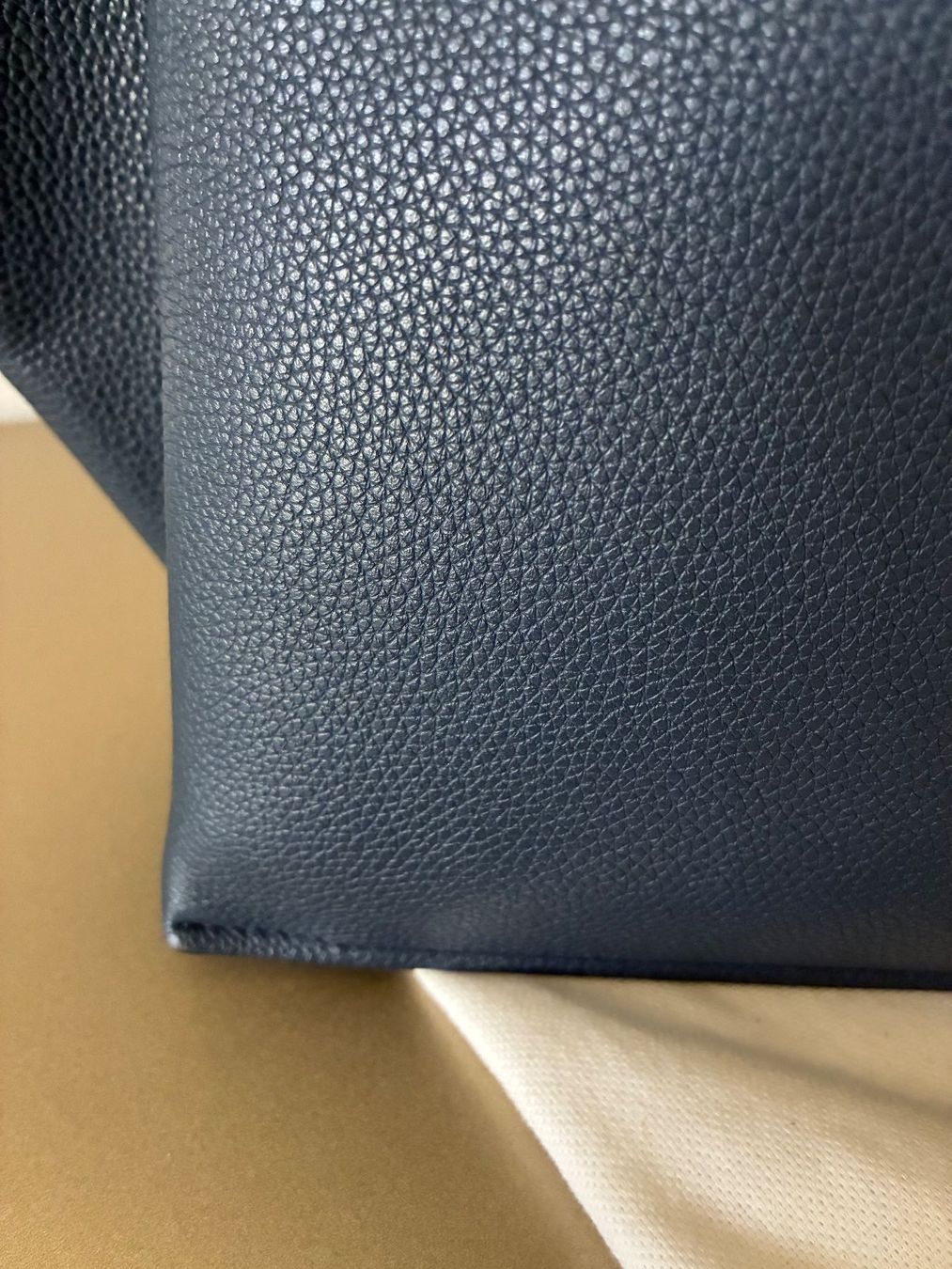 Celine Borse da donna: Celine Tasche Trifold Leder Dunkelblau – Usato da Meilen venduto da coc_q29b 8