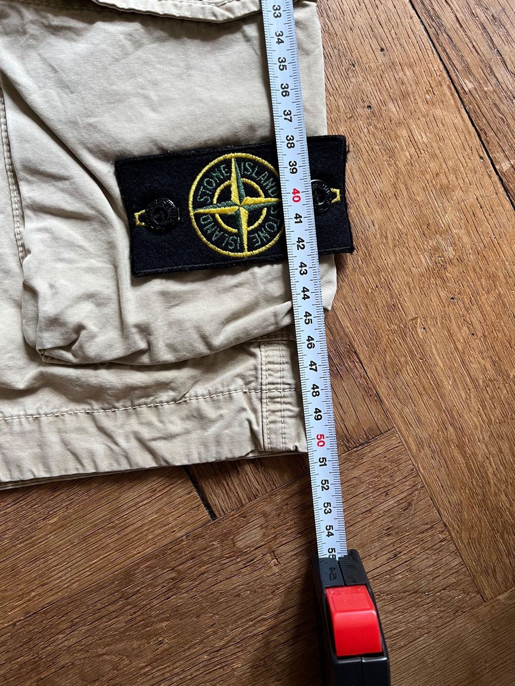 Stone Island Pantaloni: STONE ISLAND short cargo – Usato da LAUSANNE venduto da PUMPERNICKEL3 7