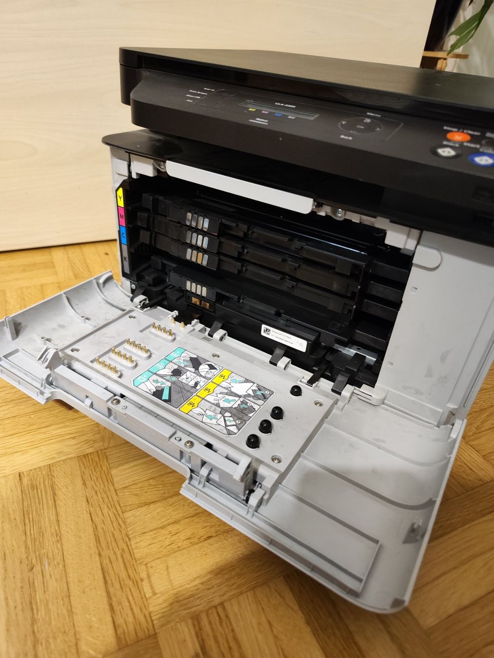 Samsung Drucker: Drucker Samsung CLX-3305 – Gebraucht aus Reinach BL von chilller92 8