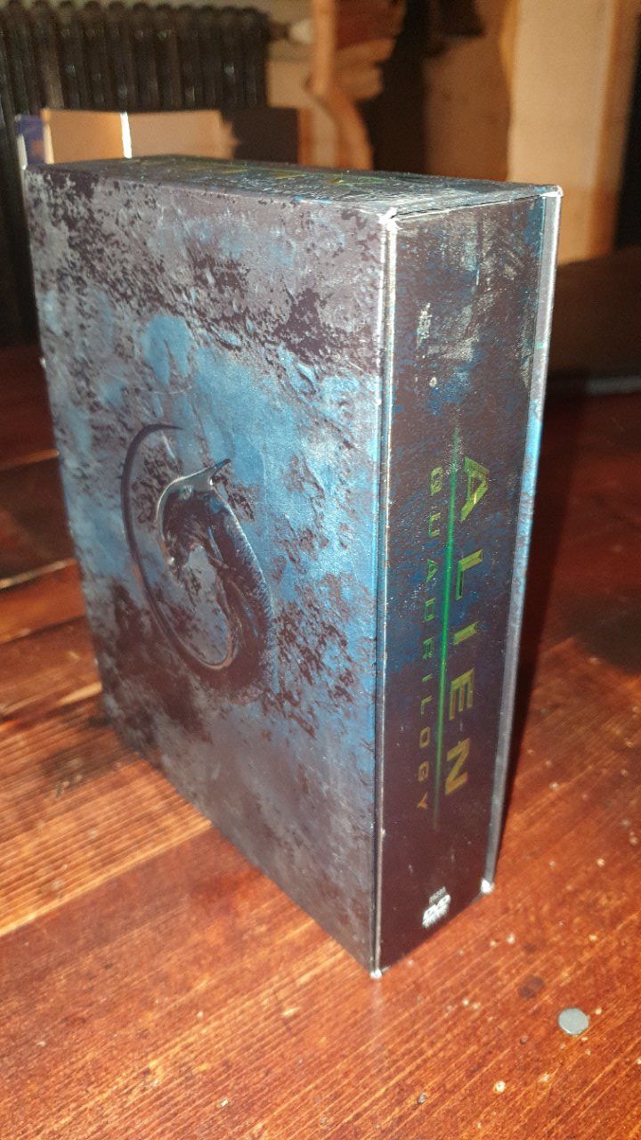 Alle DVDs: ALIEN 4 Teiler DVD Sammlerbox – Gebraucht aus Naters von