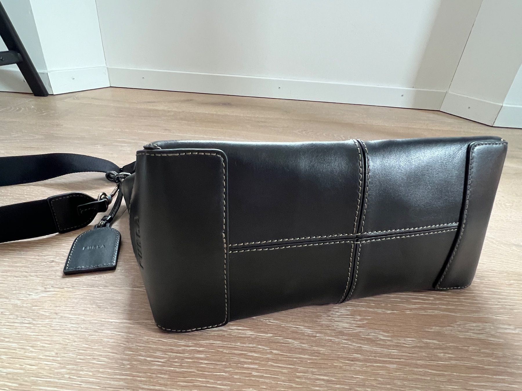 Furla Borse da donna: FURLA Hand/Schultertasche schwarz – Usato da Oberägeri venduto da Tessa0611 2