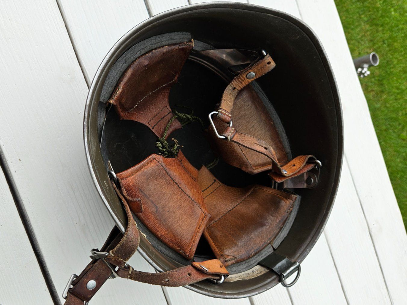 Schweizer Armee Uniformen & Effekten: Militär Stahlhelm Modell 71 – Gebraucht aus Untervaz von FullFlap777 3