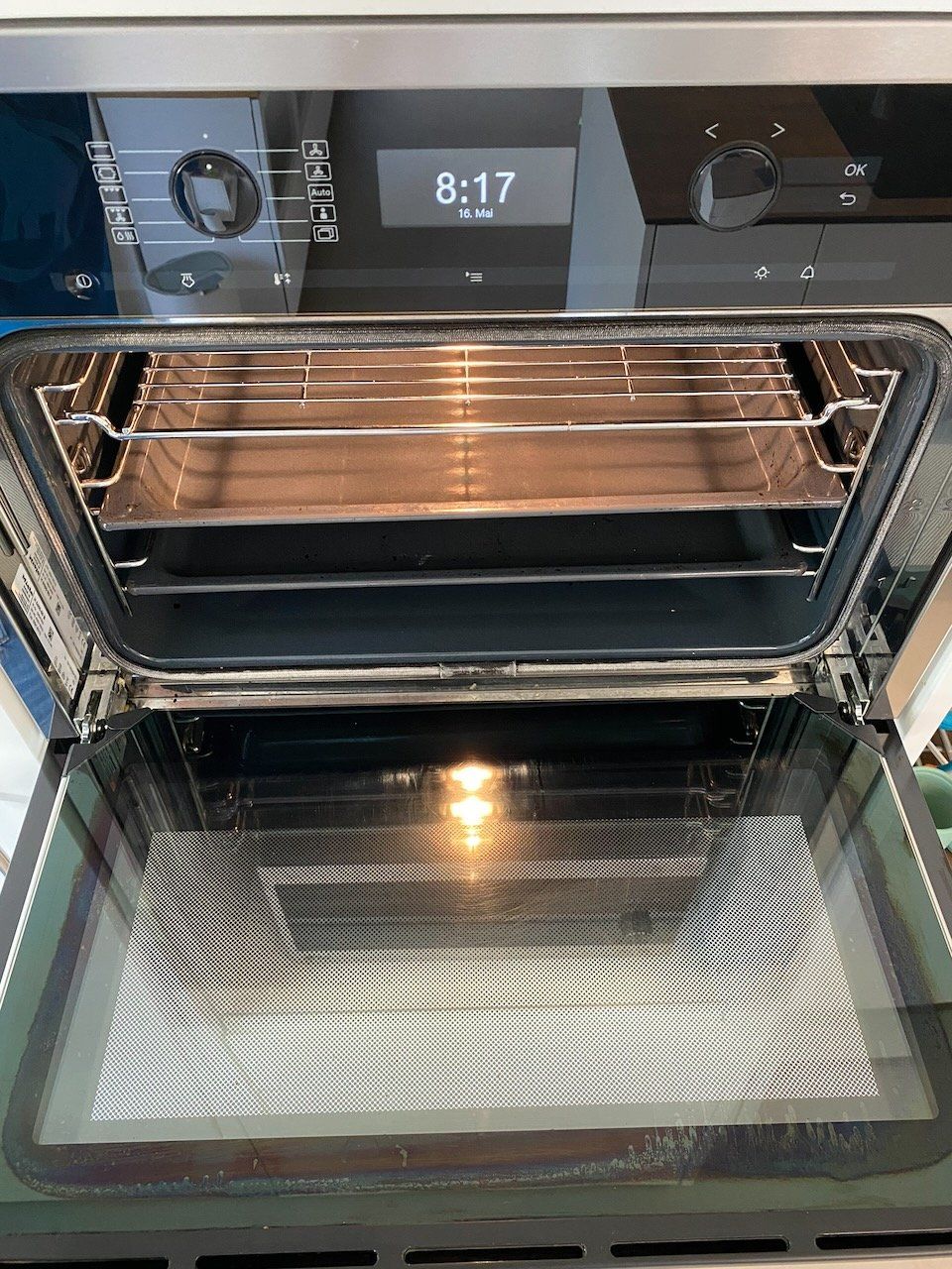 Miele Backöfen: Kompaktbackofen Miele H 6400-60B – Gebraucht aus Allschwil von SeimnR 5