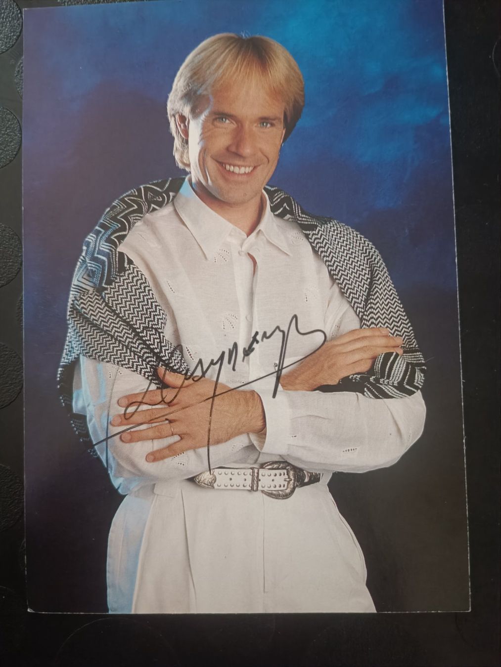 Autogramme: Richard Clayderman - handsignierte Autogrammkarte – Gebraucht aus Menziken von Artographs