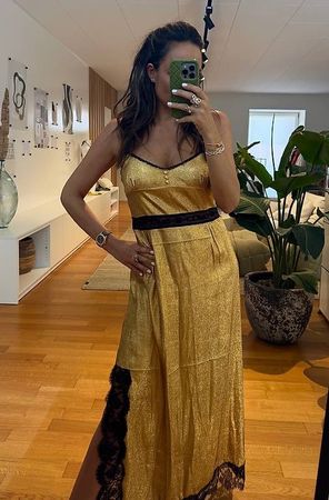 GUCCI DRESS GOLD