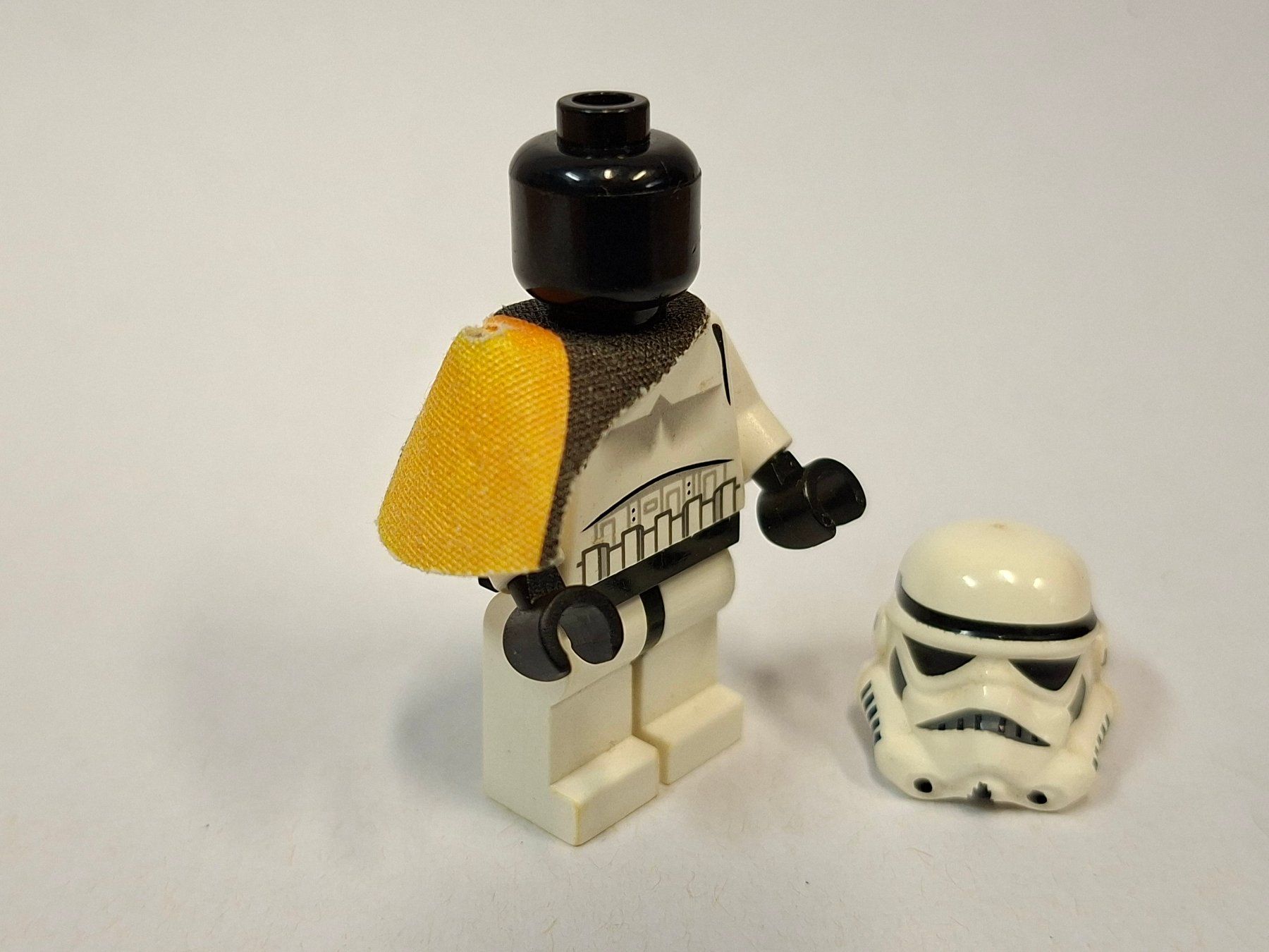 Lego Giocattoli: Sandtrooper - Orange Pauldron (Solid) sw0199 – Usato da Sils im Domleschg venduto da AMAG_AUDI_ZH 1