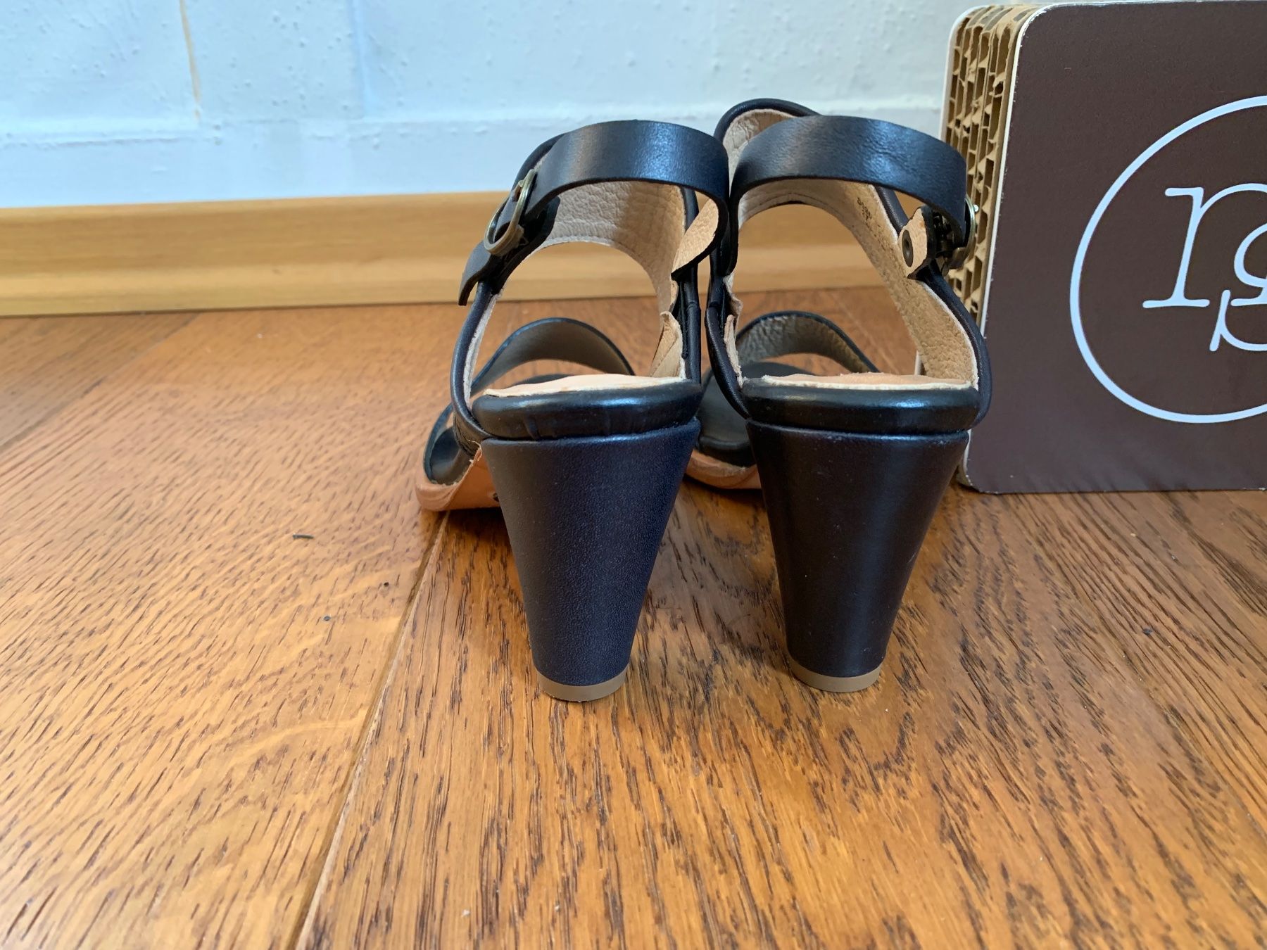 Neosens Scarpe da donna: Neosens Montua 996 black Gr.37 – Nuovo (secondo la descrizione) da Zürich venduto da finsti 7