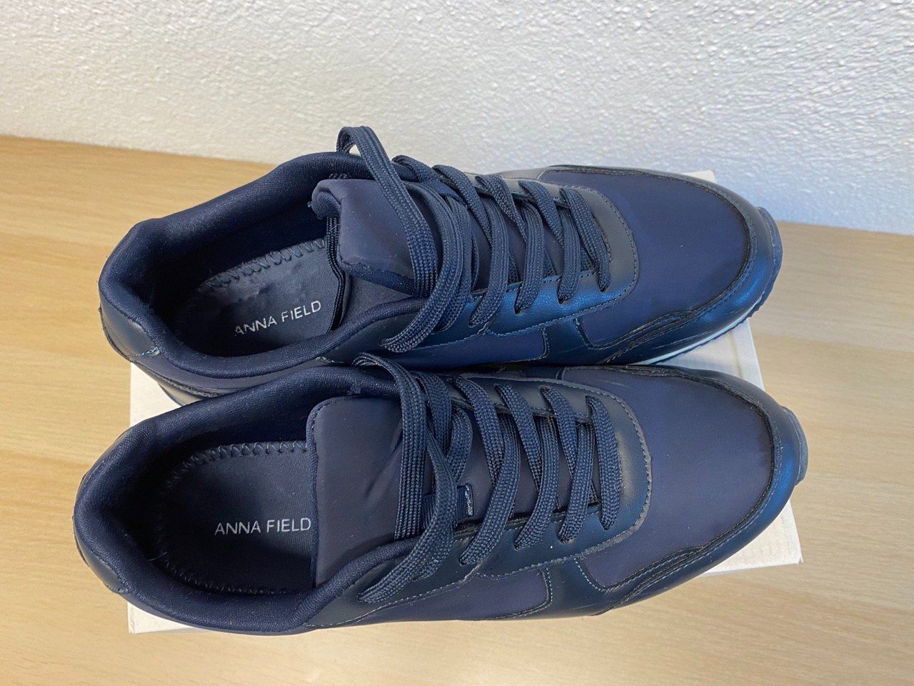 Herrenschuhe: Turnschuhe Blau, 41 – Gebraucht aus Zumikon von Frauenecke 3