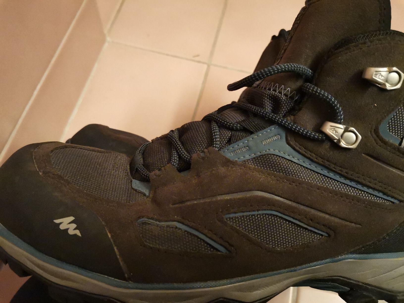 Scarpe per ragazzi: Wanderschuhe Quechua Gr. 43 – Usato da Winterthur venduto da Chinaza 6