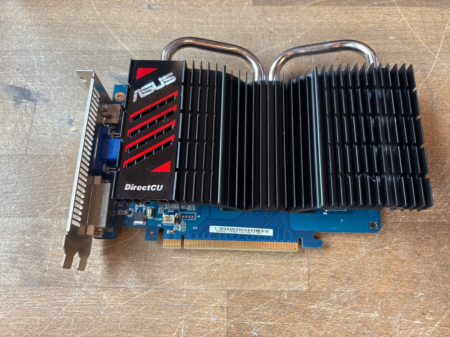 Asus Grafikkarten: Grafikkarte Asus ENGT 440 DC SL – Gebraucht aus Chur von Feschtland