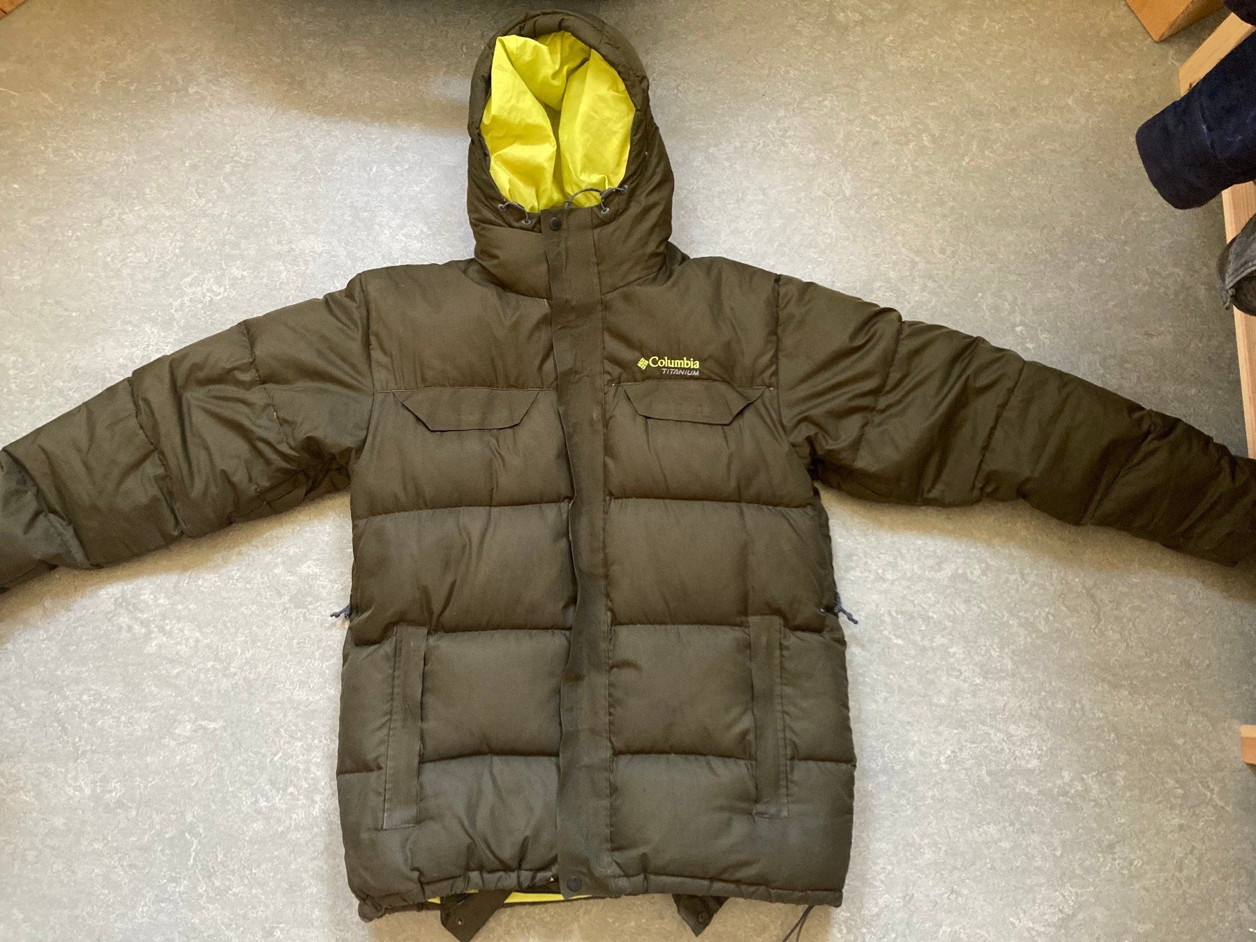 Columbia Giacche: Columbia-Daunenjacke – Usato da Bern venduto da FlorianS 3