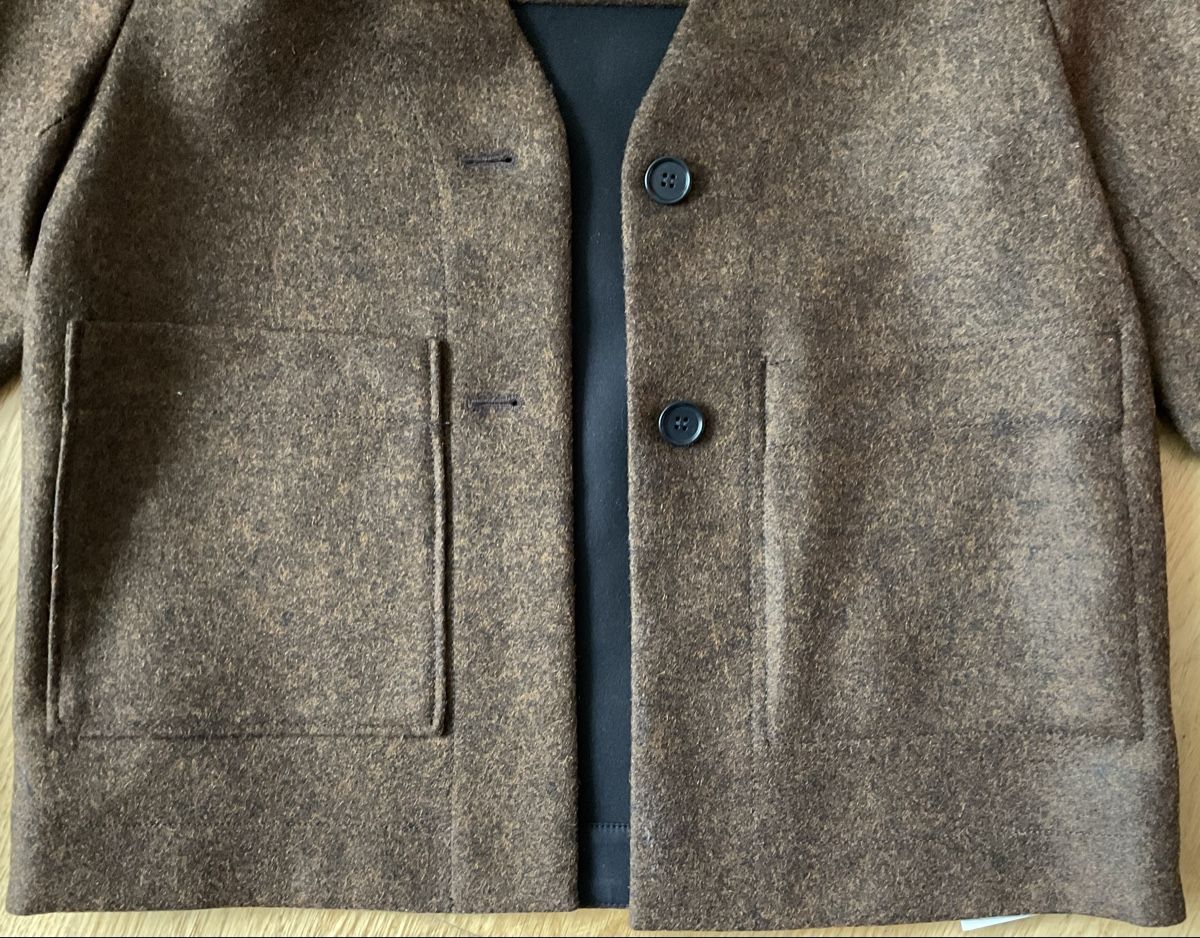 Cos Giacche: Nie getragene Übergangsjacke von COS, Grösse 34 – Nuovo e nell'imballaggio originale da Zürich venduto da Sunset69 3