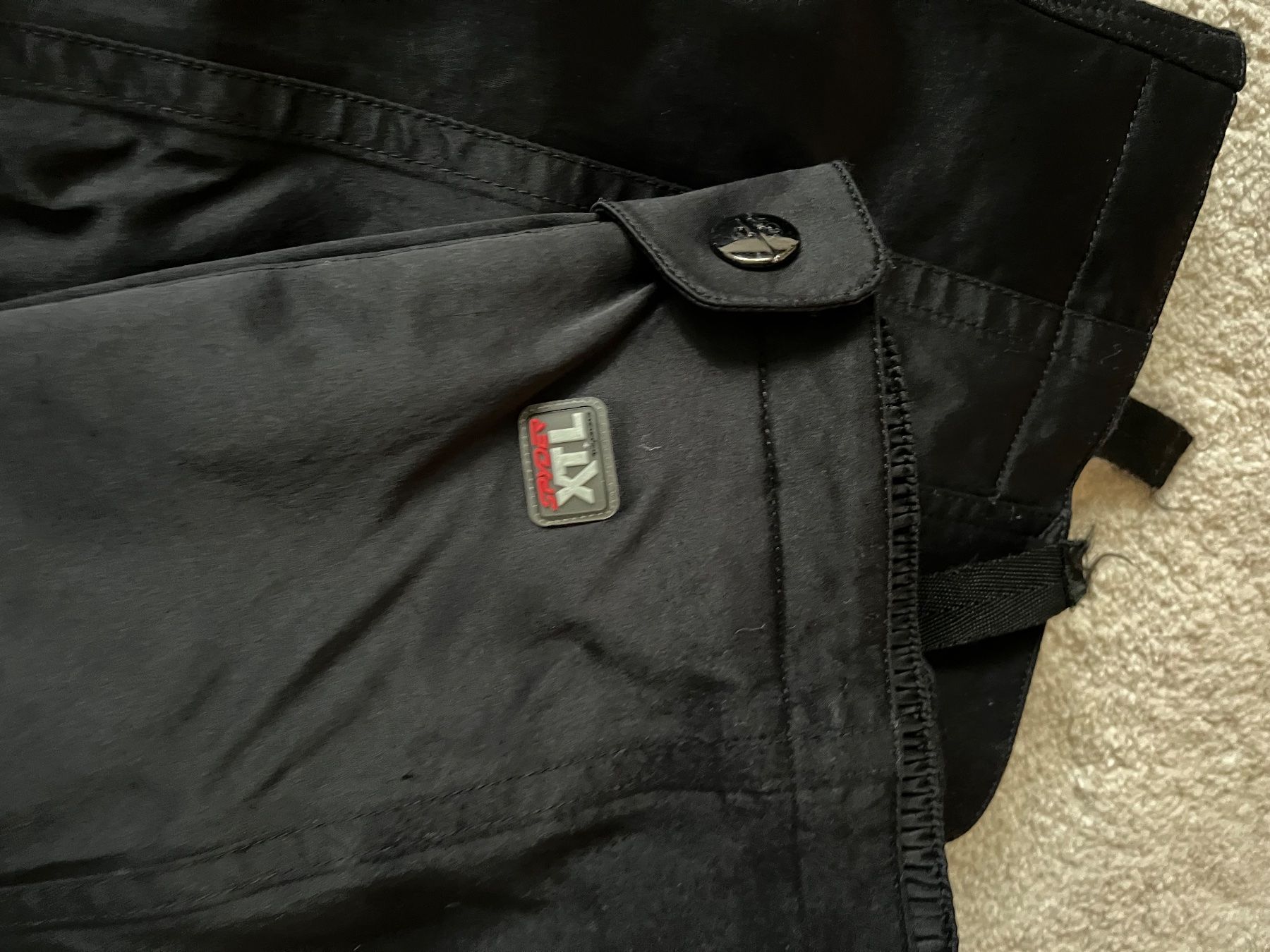 Spyder Pantaloni: Spyder Skihose Damen Gr 34 – Usato da Schaan venduto da Vogiheli 1