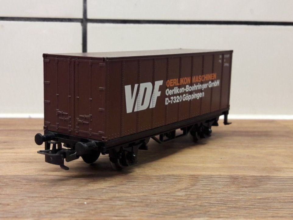 Märklin Modellini di ferrovie: Märklin HO AC : DB wagon container "VDF" – Usato da Buttes venduto da Cafe2005