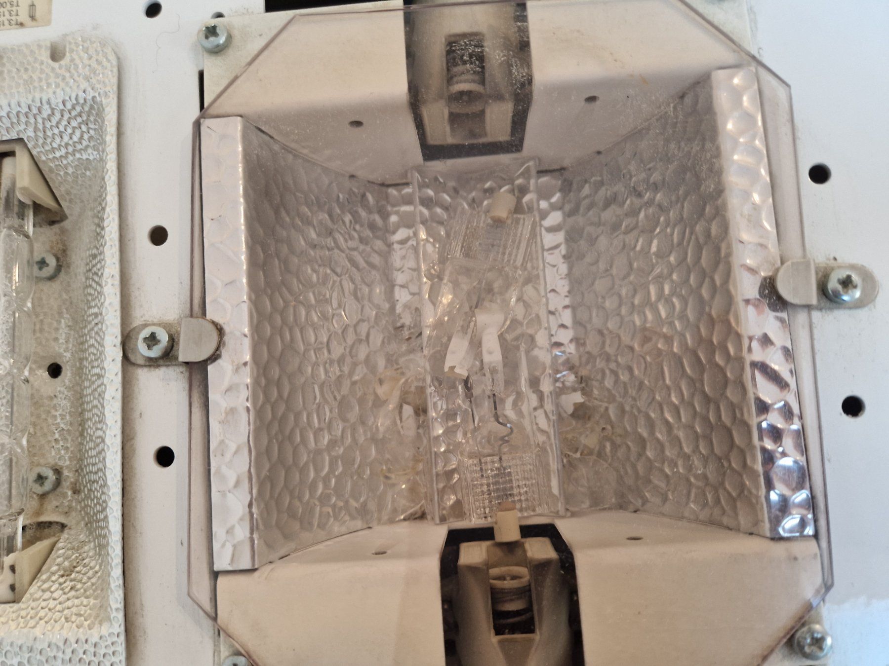 Lampadari & plafoniere: Defeckter Deckenstrahler – Difettoso da Hitzkirch venduto da h_z_hrx6 6