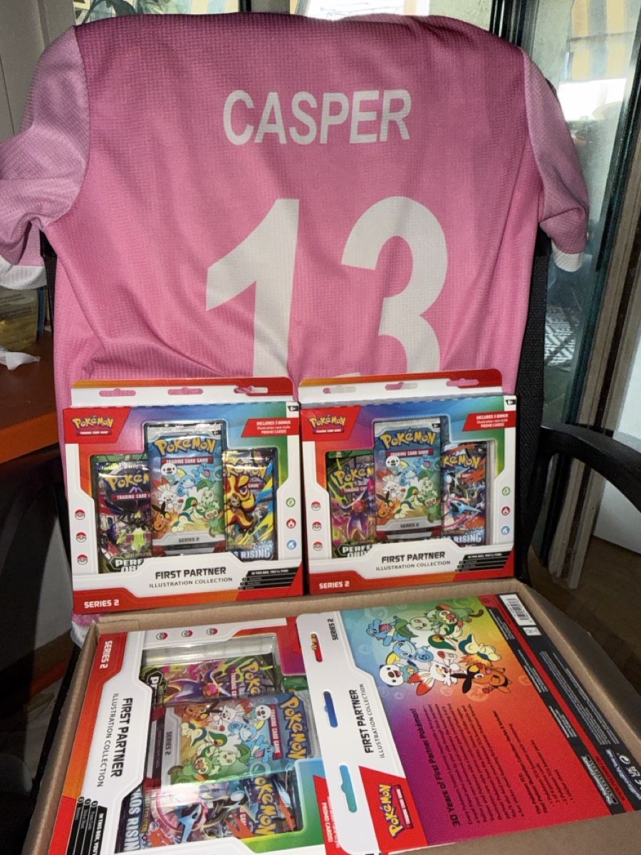 Pokémon Carte collezionabili: First partner illustration EN /FR  – Nuovo e nell'imballaggio originale da Genève venduto da Casperxx6