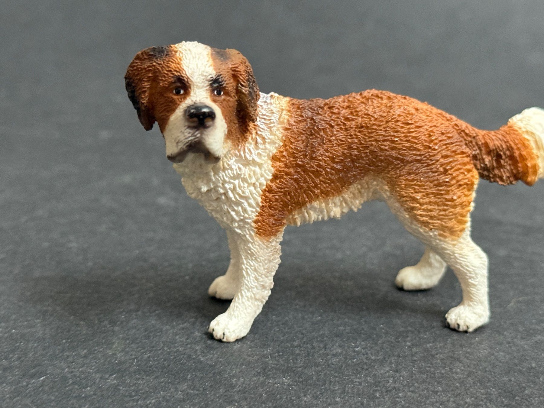 Schleich Statuette: Schleich Bernhardiner Hund – Usato da Ennetbaden venduto da mapa05 1