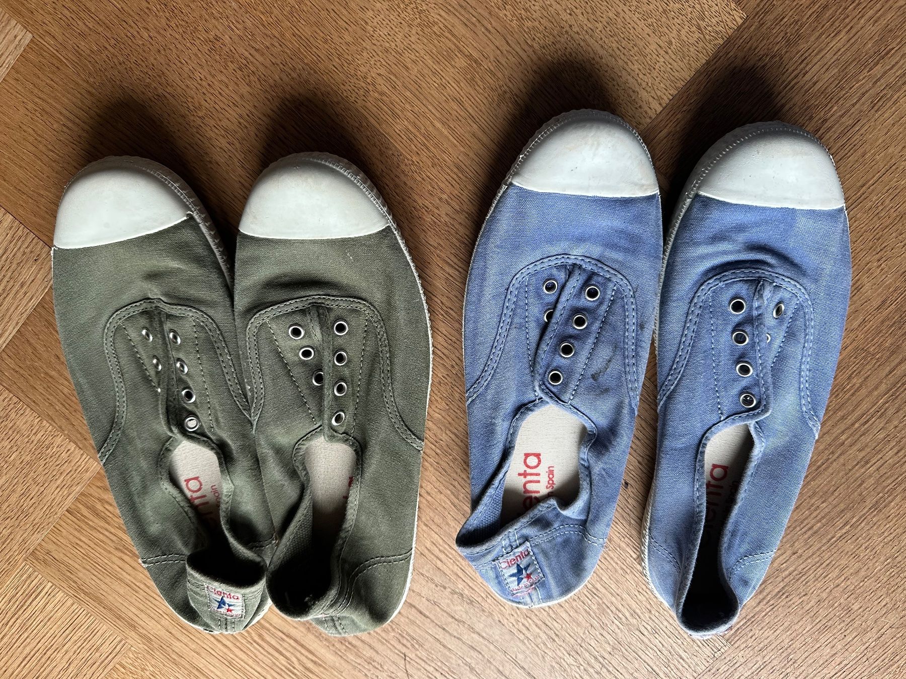 Damenschuhe: 2 Paar Sneaker von Cienta, Gr. 39, Oliv + Blau – Gebraucht aus Zürich von Superflock