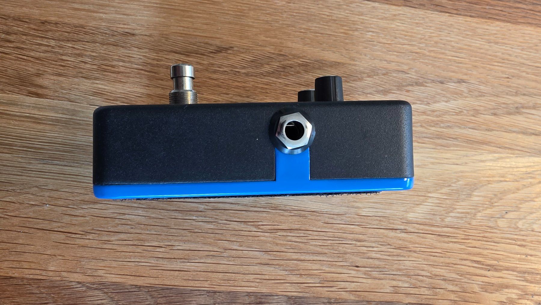 Strumenti musicali: EBS UniChorus Bass Effekt – Usato da Zürich venduto da tieftoner 3