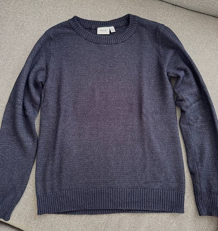 Pullover & Sweatshirts: Pullover Vila – Gebraucht aus Balzers von Lorena-H 1