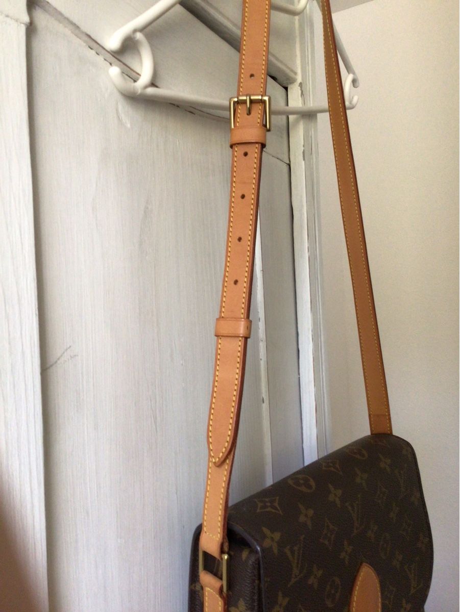 Louis Vuitton Borse da donna: Louis Vuitton Tasche Monogram Canvas – Usato da Ebikon venduto da Piri8 2