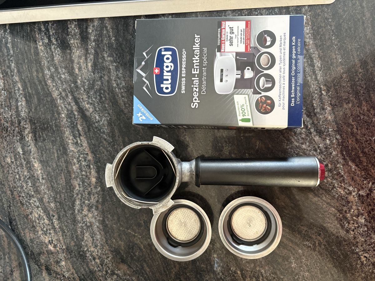 De'Longhi Macchine per caffè & Macchine per espresso: De Longhi Kaffemaschine – Usato da Luzern venduto da mis_lfm6 1