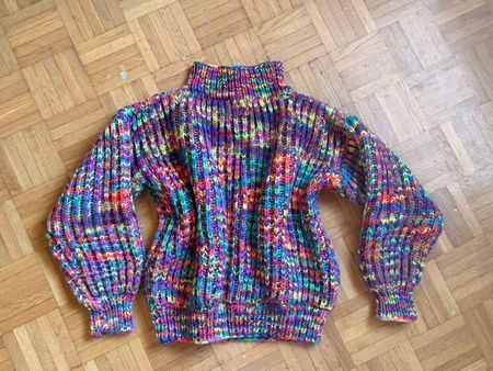 Strickpullover, handgemacht
