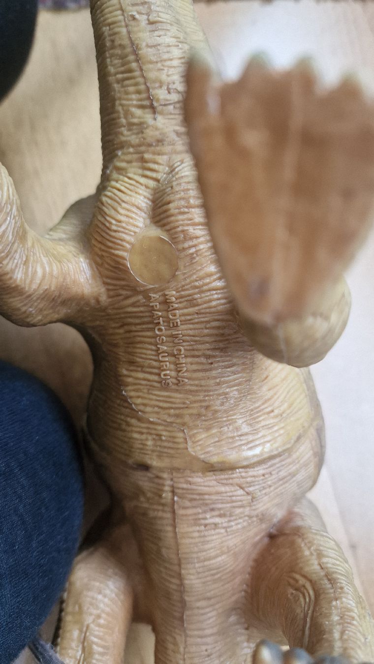 Statuette: Grosse Dinosaurier Figur Aptosaurus Spielzeug – Usato da Uetikon am See venduto da Walkingtothemoon 1