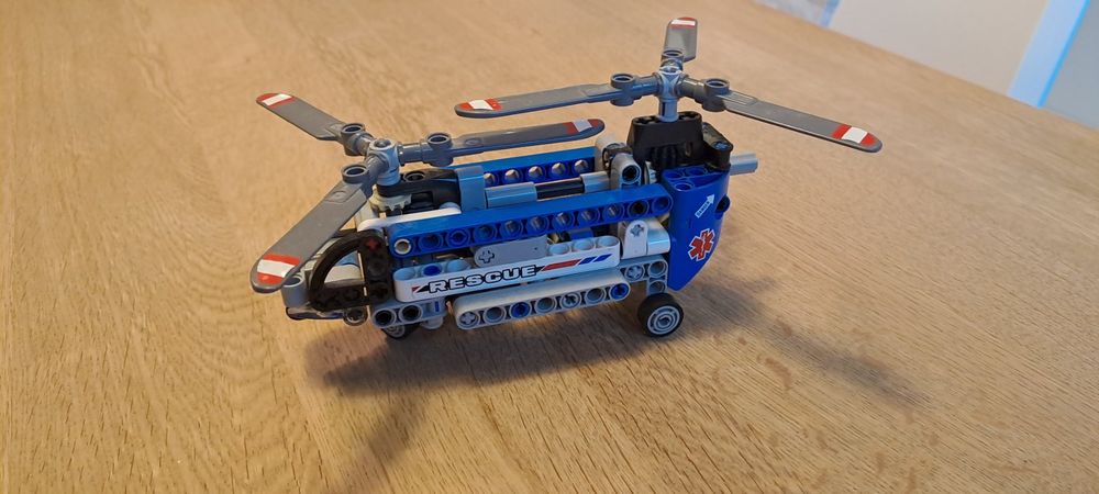 LEGO TECHNIC (Usato) a Zürich per CHF 25 – con consegna Acquista