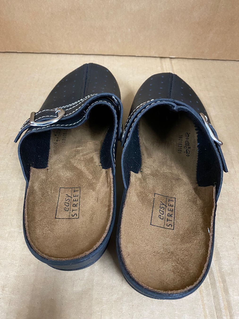 Dosenbach Scarpe da donna: Easy Street Pantoletten Grösse 37 – Nuovo (secondo la descrizione) da Eschlikon TG venduto da ArtRec 3