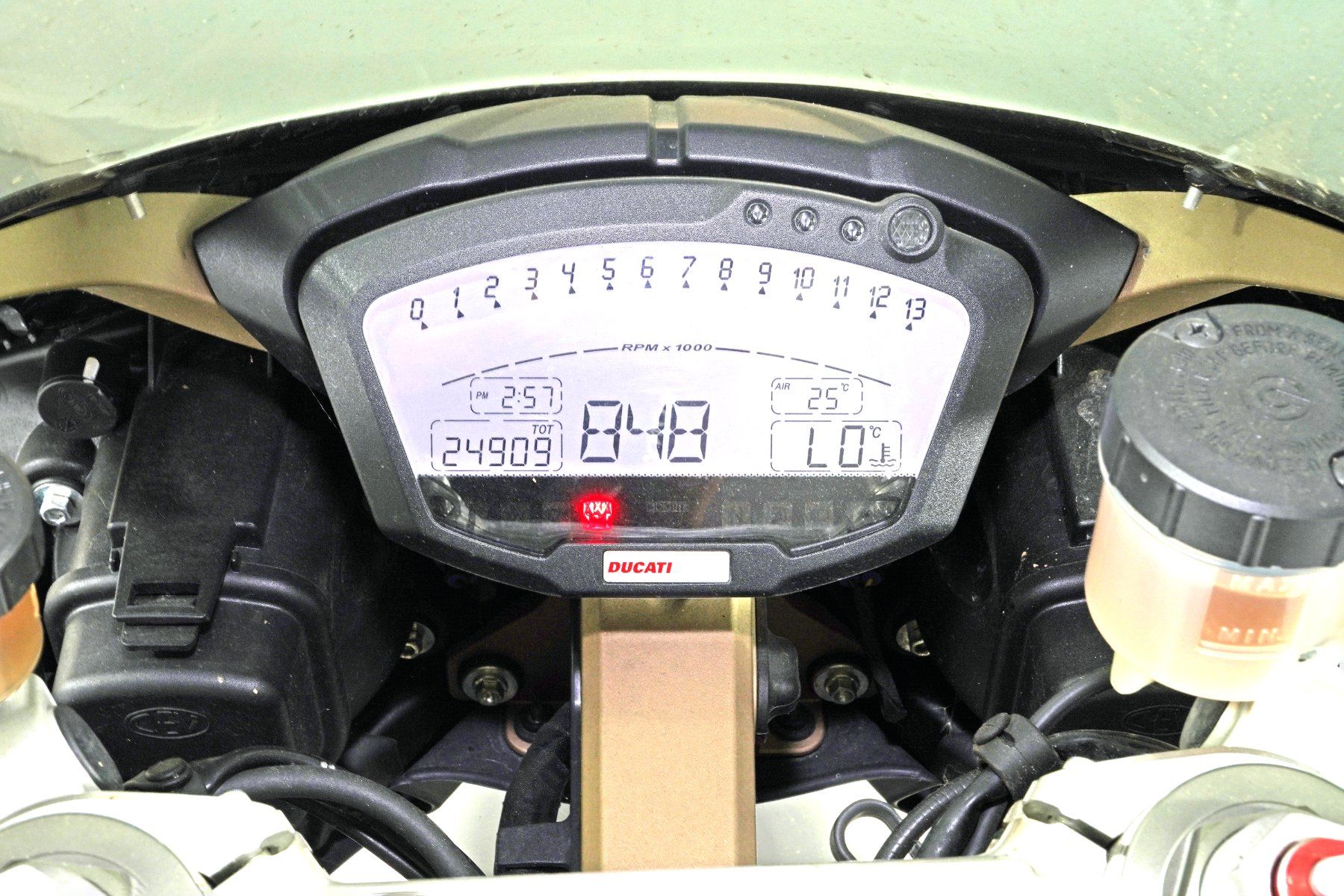 Ducati Strada: Ducati 848 EVO – Usato da Winterthur venduto da MCW 8