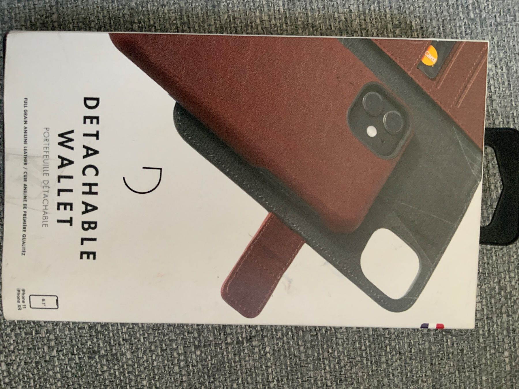 Cover & Protezioni schermo: Decoded Detachable Leather – Nuovo e nell'imballaggio originale da Winterthur venduto da Lisboa7 1