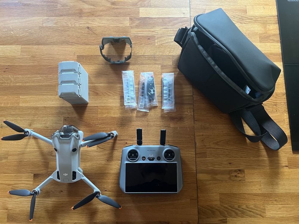Komplett neue DJI Drohne (2 Testflüge) Kaufen auf Ricardo